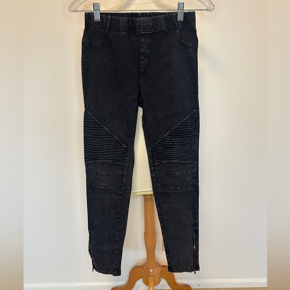Beulah Dark Jeans with Ribbed Detail - Large
